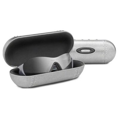 OAKLEY Large Metal Vault Re 抗壓硬殼 防刮內襯