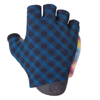 Q36.5 Unique Summer Clima 手套 透氣 輕量